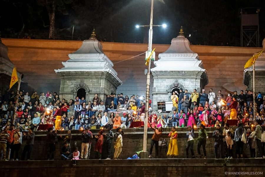 Kathmandu: Pashupatinath Temple Aarti Night Tour - The guide can shape the whole evening