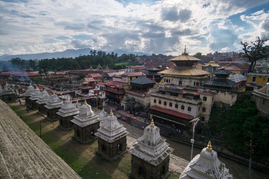 Kathmandu: Pashupatinath Temple Aarti Night Tour - Practical advice for a respectful visit