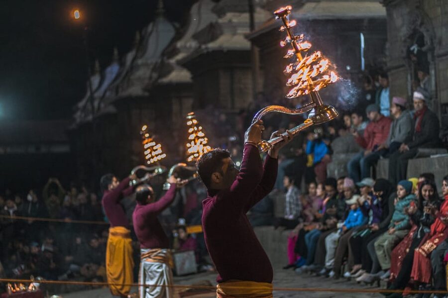Kathmandu: Pashupatinath Temple Aarti Night Tour - Hotel pickup keeps the evening simple