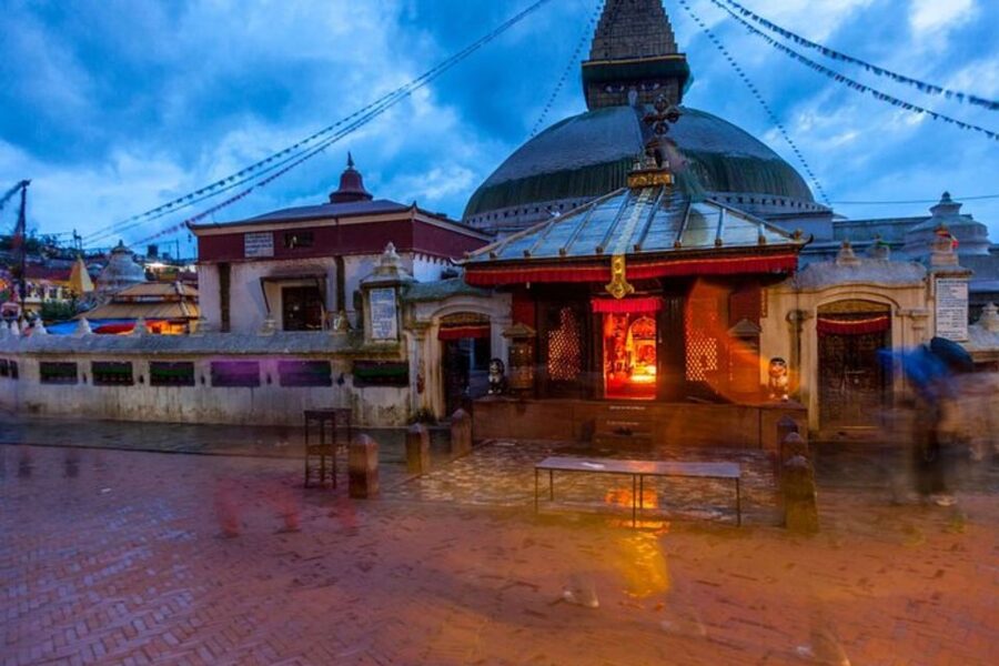 Kathmandu: Private custom tour with a local guide - Food advice that adds value to the walk