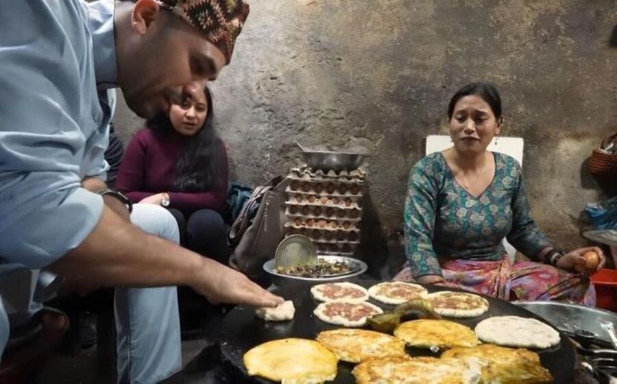 Kathmandu Secret Food Crawl & Local Market Tour - Street food in the alleys