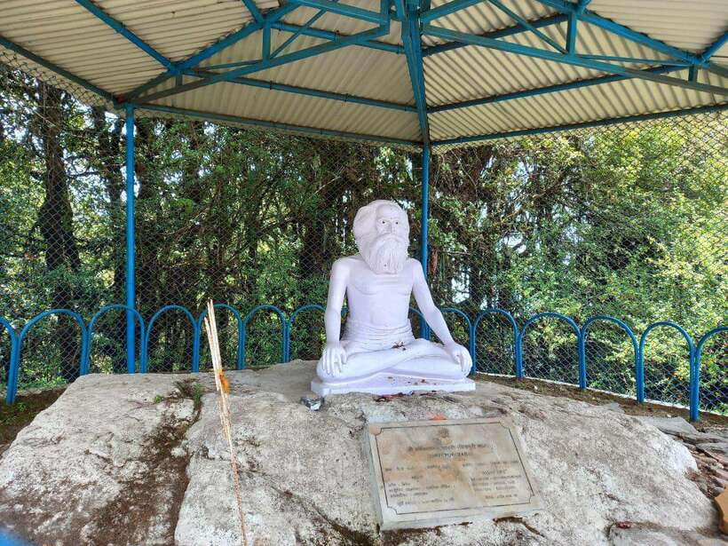Kathmandu: Shivapuri Day Hike with Lunch - Guide Quality and Private Group Benefits