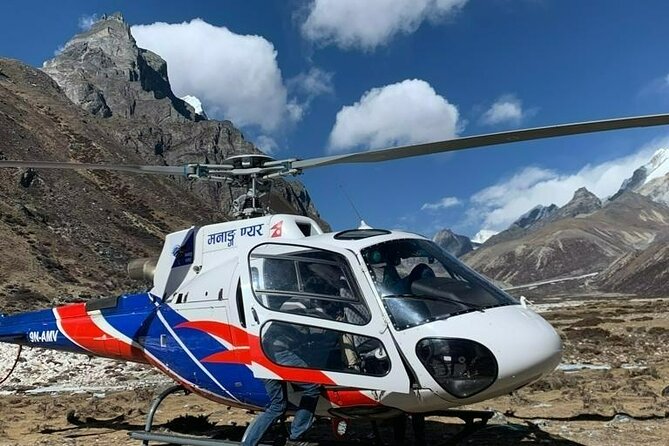 Kathmandu To Lukla By Helicopter Flight - The one-hour flight and its mountain views