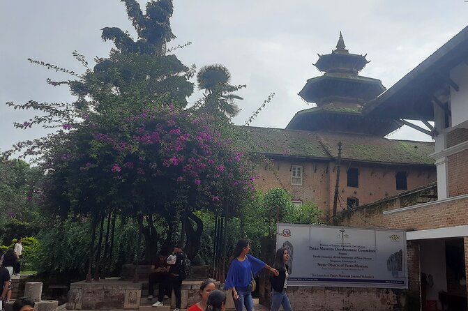 Kathmandu Top 4 or 2 UNESCO World Heritage Sites Day Tour - Patan Durbar Square and Newari design