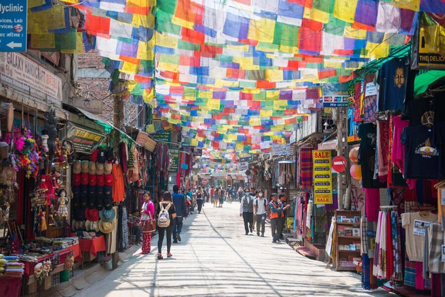 Kathmandu Walking Tour - What the guides add to the experience