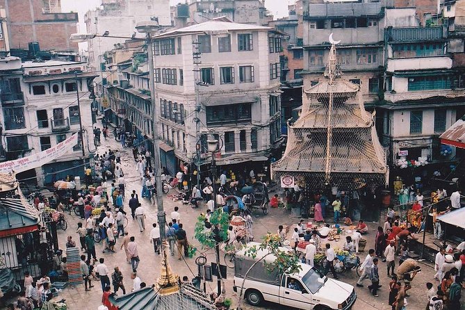 Local Bazaar Walking Tour in Kathmandu with Professional Guide - Indra Chowk and the market’s practical treasures