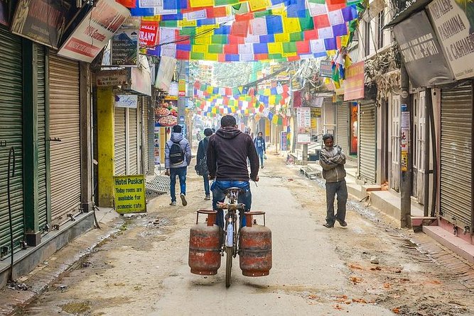 Local Bazaar Walking Tour in Kathmandu with Professional Guide - What the private format is really worth