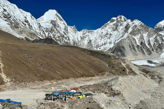 Luxury Everest Base Camp Trek - 11 Days - Key points at a glance