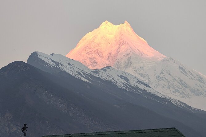 Manaslu Circuit Trek 13 Days - What makes this Manaslu trek special