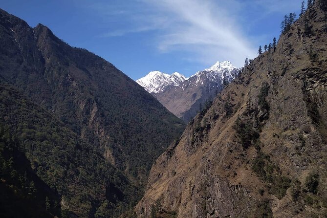Manaslu Circuit Trek 8th Highest in the World - Days 6 and 7: Namrung and the first great views of Manaslu