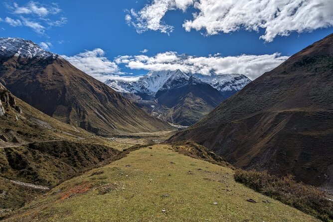 Manaslu Trekking - Days 7 through 9 reach the Manaslu views