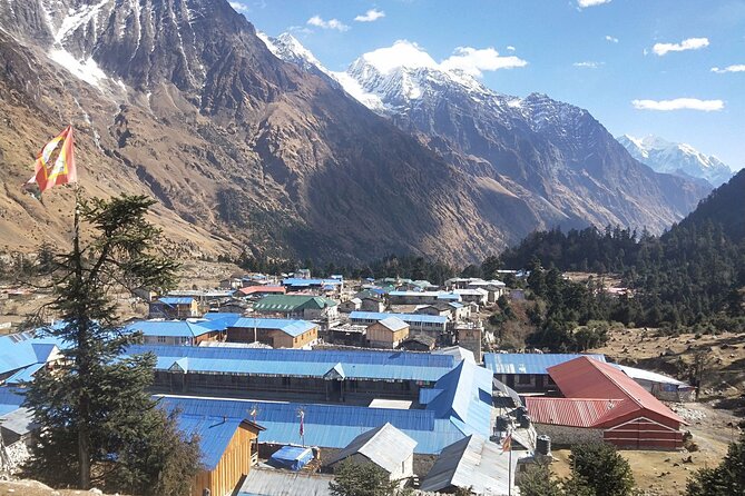 Manaslu Trekking - Days 13 and 14 trade high country for forest