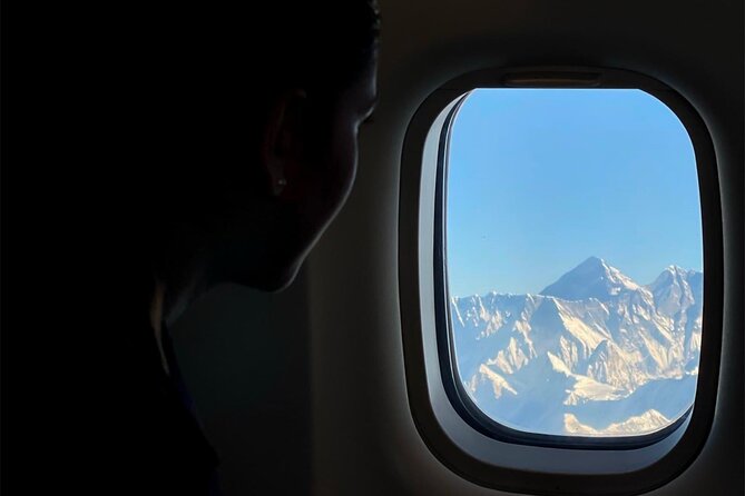 Mountain Everest Scenic Flight with Hotel Pickup and Dropoff - The 45-minute route toward Everest