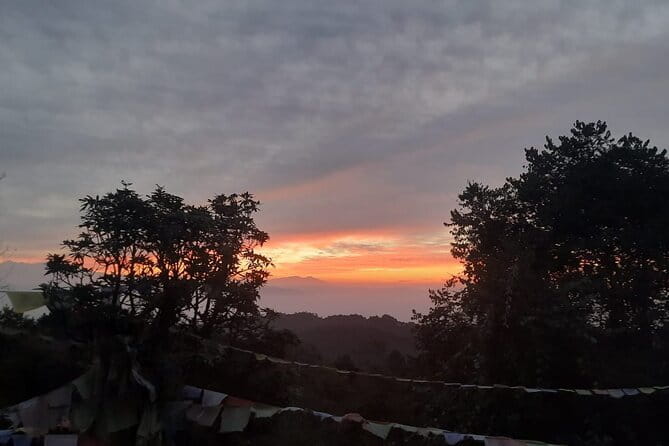 Nagarkot Sunrise & Bhaktapur Durbar Square UNESCO Heritage Tour - Why the Nagarkot and Bhaktapur pairing works