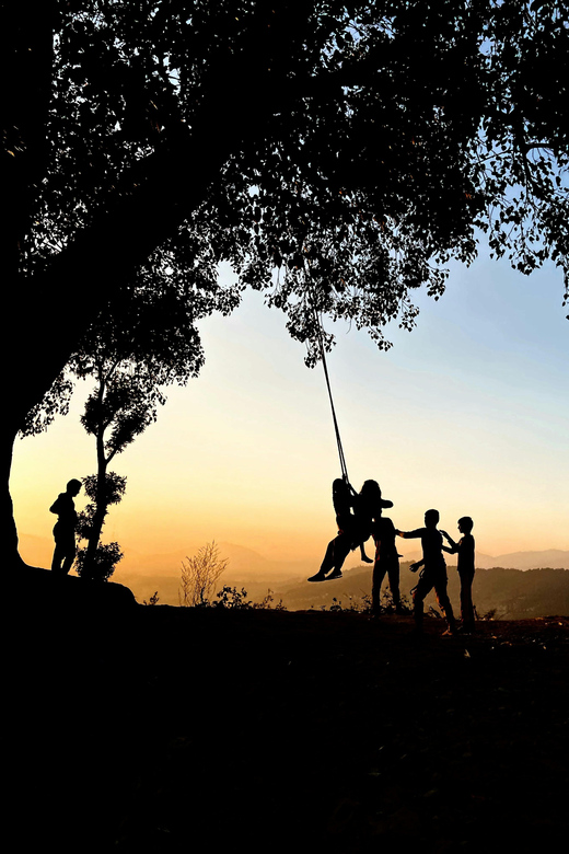 Nagarkot: Sunrise Tour & Hiking Trip Nagarkot from Kathmandu - Nepali breakfast after the cold viewpoint