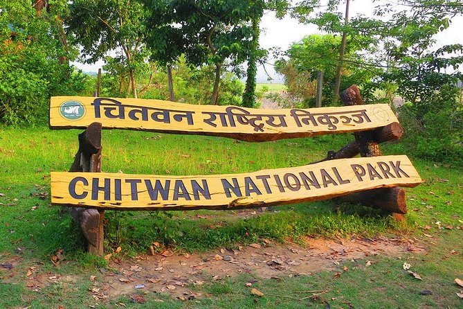 Nepal in Luxury: Kathmandu, Chitwan & Pokhara Escape – 8 Days - Day 5: A long road to Pokhara