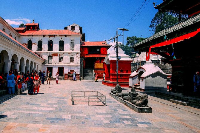 Pashupatinath Temple, Hindu Crematorium and Aarati in-depth Tour - Inside Pashupatinath Temple, look beyond the main shrine