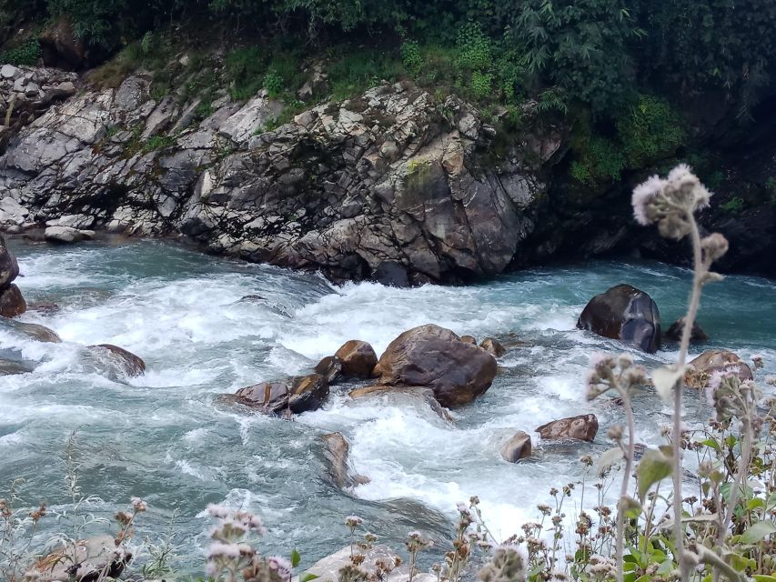 Pokhara: 3-Day Ghorepani, Poon Hill and Ghandruk Guided Trek - What the $207 price really covers