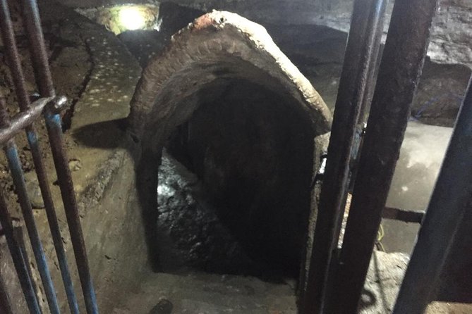 Pokhara City Tour in Sharing Bus - Gupteshwor Mahadev Cave: 45 minutes of limestone