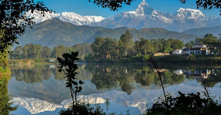 Pokhara: Guided Evening Walking Tour in Lakeside - Who will enjoy this evening walk?