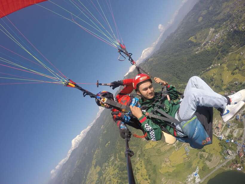 Pokhara: Paragliding, Bungy Jump and Zipline Combo Adventure - What the 30-minute paragliding flight feels like