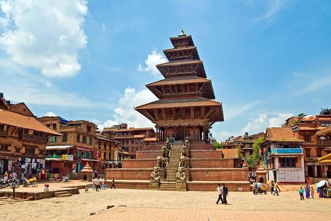 Private Bhaktapur and Nagarkot Day Tour From Kathmandu - Pottery Square: a change of pace