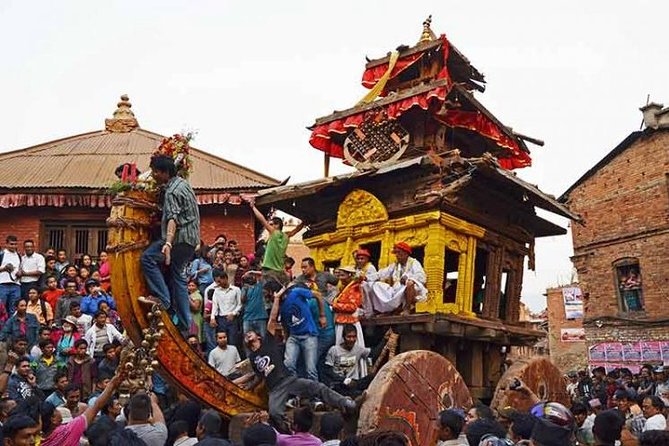Private Day Tour: Patan and Bhaktapur from Kathmandu - The Drive to Bhaktapur