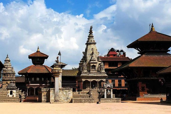 Private Kathmandu UNESCO Heritage Sites with Narayanhiti Museum - Bouddhanath, the great Tibetan Buddhist center