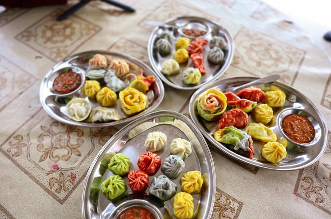 Rainbow Mo:Mo - Pinching, folding, and making the momo face