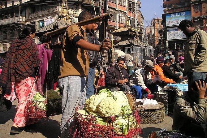 Smells of Kathmandu Walking Day Tour - The role of tea, food, and shopping