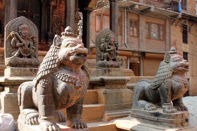 Traditional Kathmandu Day Tour with History and Mystery - What the $32 price really includes