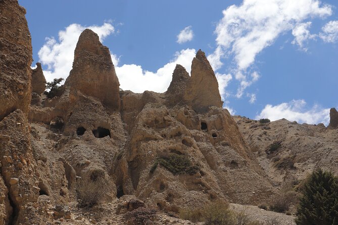 Upper Mustang Trekking - Days thirteen through fifteen: wind, descent, and Jomsom